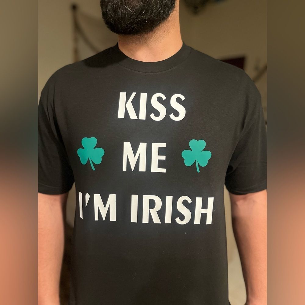 ST. Patrick’s Day tshirt unisex kiss me im irish new shamrock